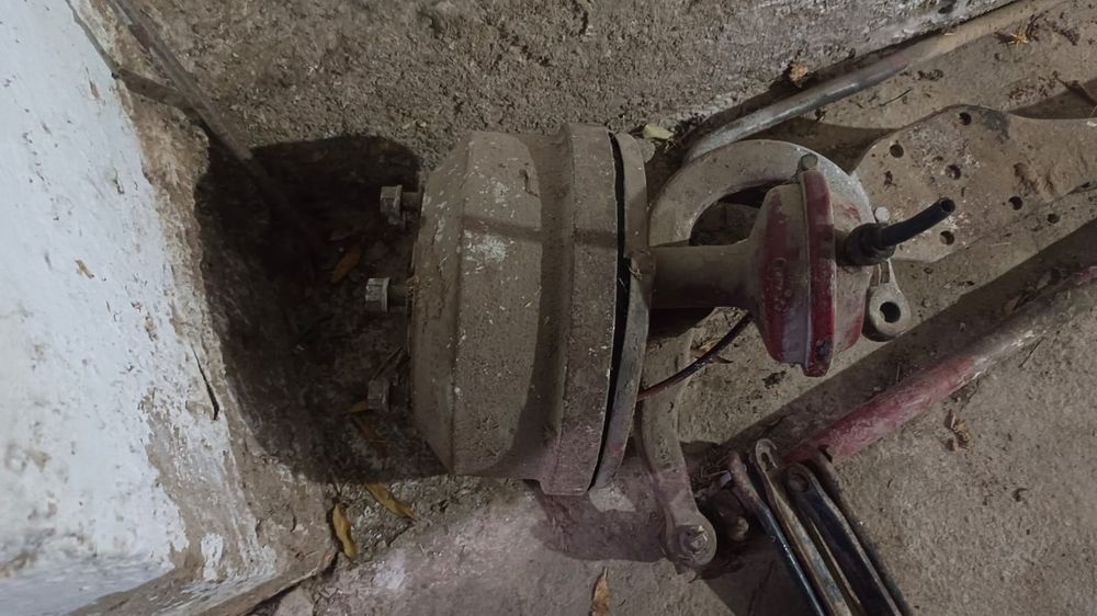 Передняя балка от Mercedes 809