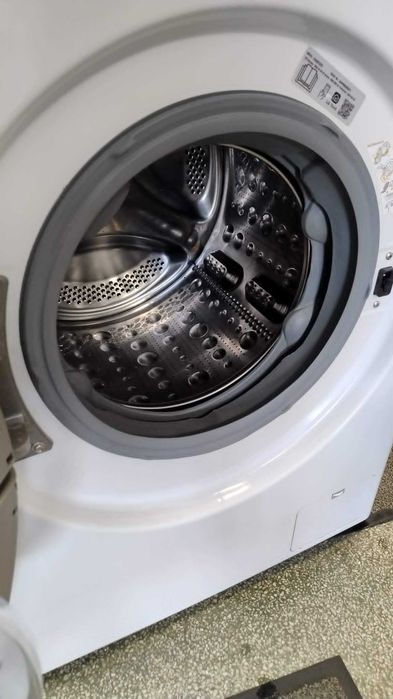 A+++ Инверторна Пералня машина LG-ЛГ 13 кг 1400 об/мин AI DD Direct Drive