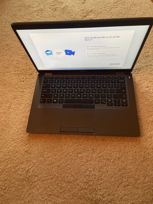 Laptop de vânzare – i5, 16GB RAM, SSD – 700 RON