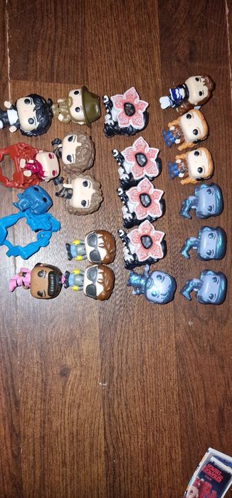 Figurine Stranger things Kinder Joy