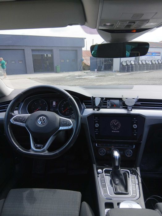 Volkswagent Passat B8 R-Line Variant DSG 2.0 TDI 2020