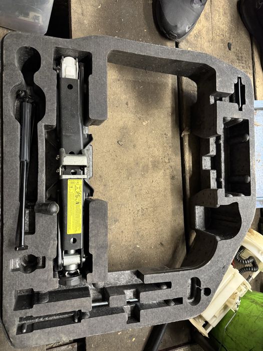 Крик за Ауди А4 б8 2010 A4 b8 , b8.5