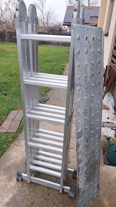 Vand scara constructii