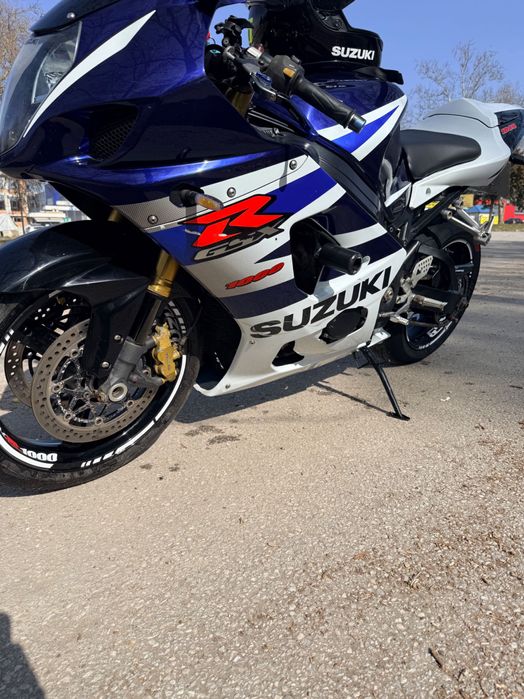 Suzuki Gsxr1000 продава