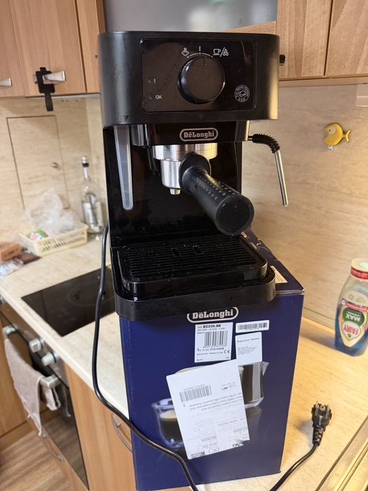Еспресо машина DE’LONGHI Stilosa EC 235.BK, 15 bar, 1100 W, 1 л, Черен