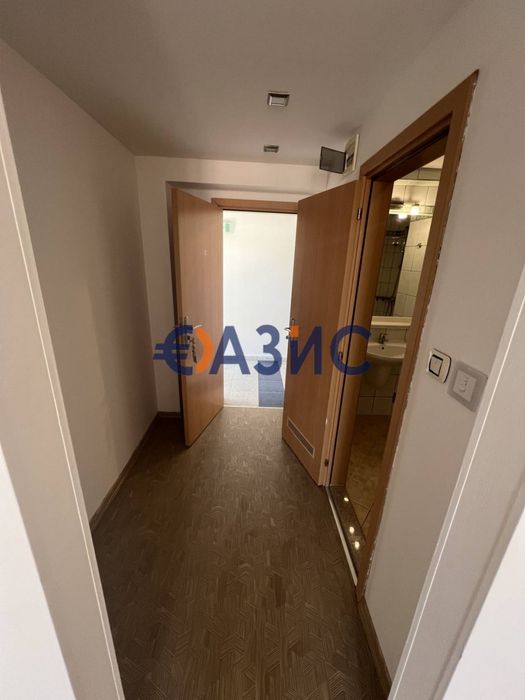 Продава се Едностаен апартамент в к.к. Слънчев бряг - 37 кв.м за 1520 €/кв.м - Снимка #6