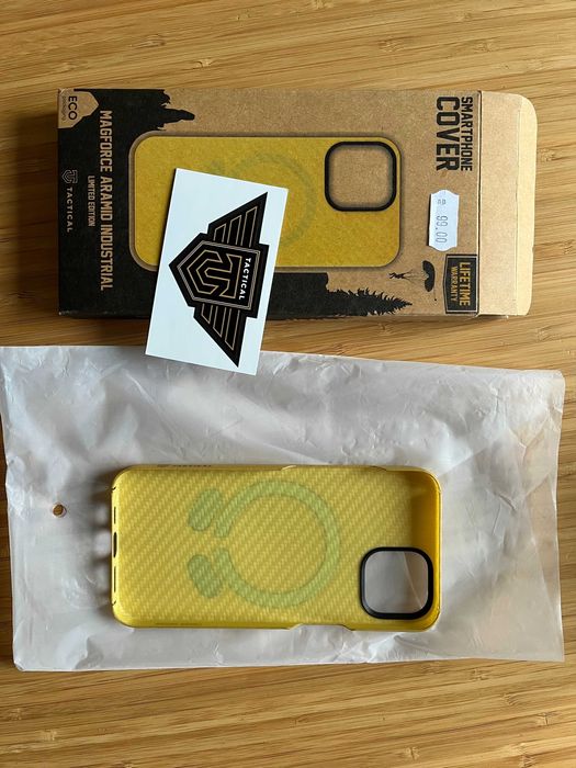 Кевларен кейс с MagSafe за iPhone 13