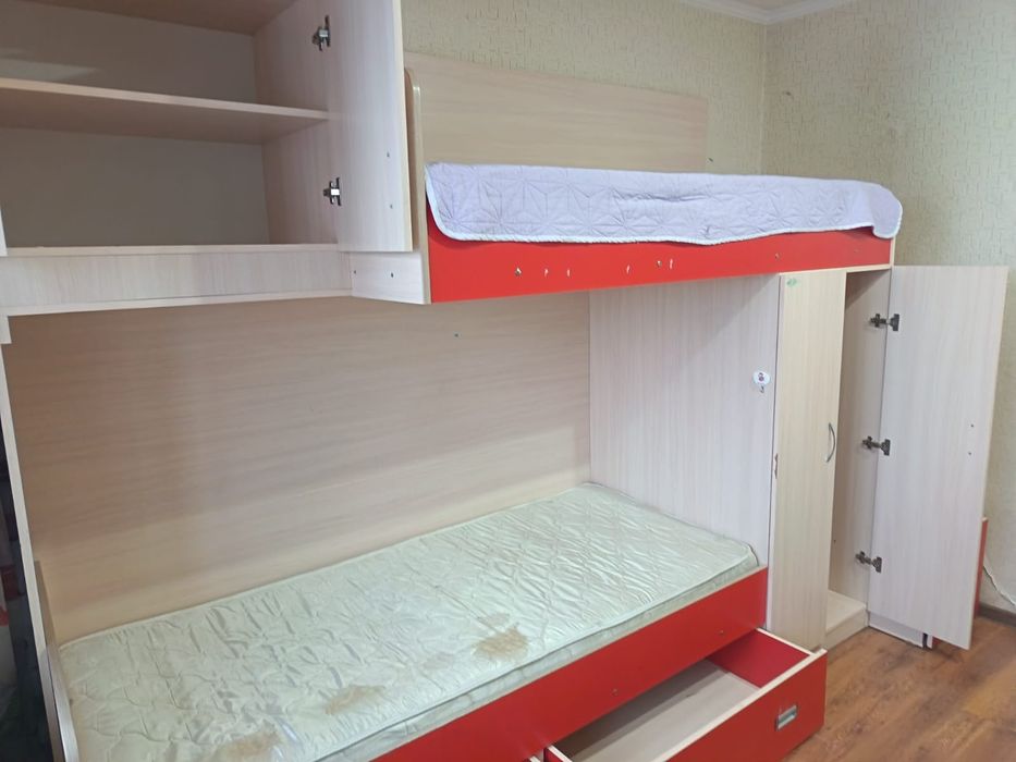 Продам детский гарнитур