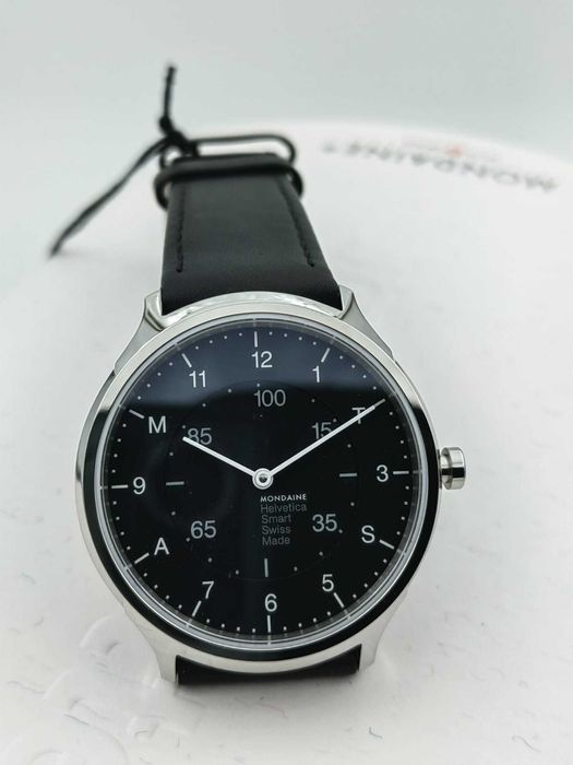 Mondaine Helvetica 40 mm – Hybrid Smartwatch – Nou – Full Set