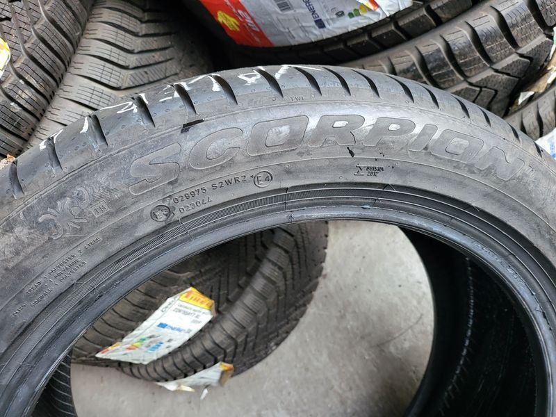 255/45/19 PIRELLI 4бр