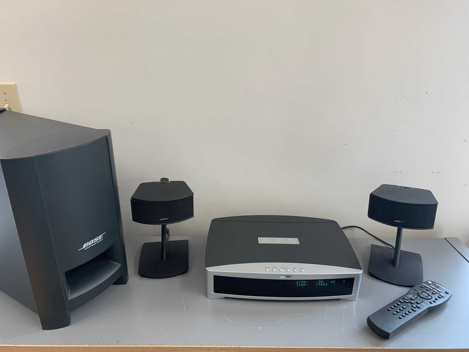 Sistem bose 2.1 Seria a 3 a impecabil
