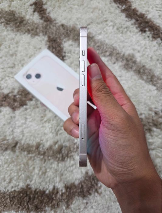 Продам Айфон 13 128gb