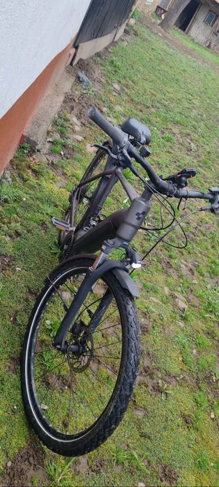 Bicicleta electrica CUBE