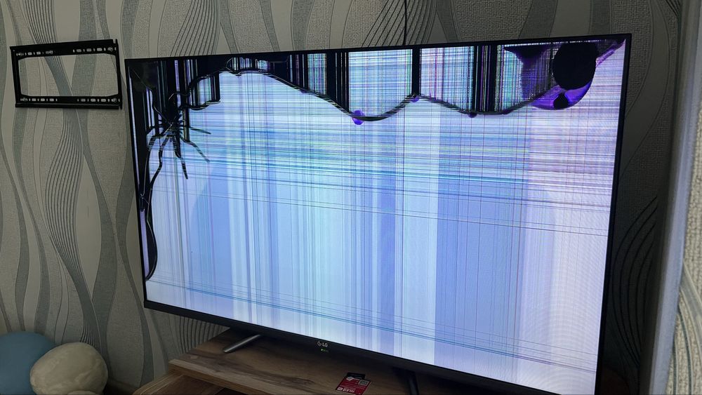 Телевизоры на запчасти