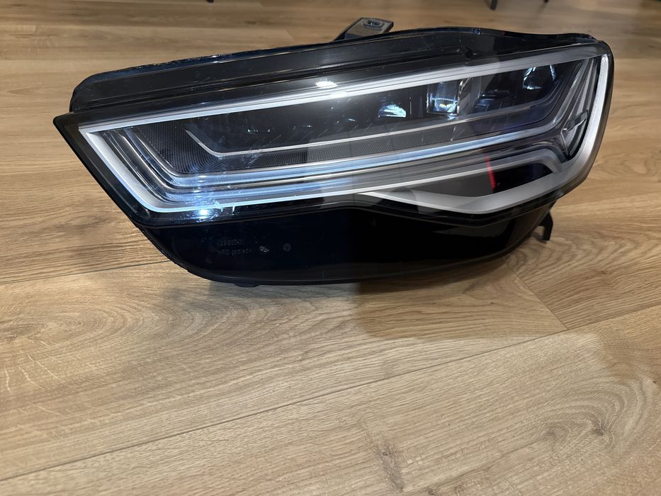 Far stanga Audi A6 C7 4G Full LED MATRIX Sticla noua !