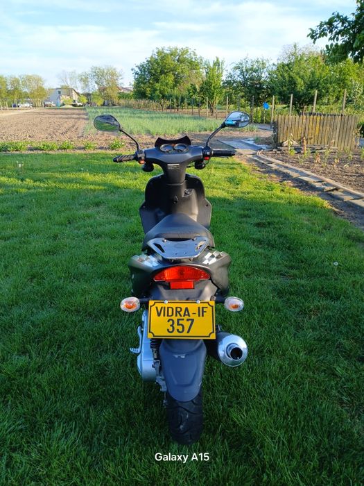 Scuter 49cc 2T Motowell magnet aproape nou 1900km  ( yamaha aerox aprilia piaggio keeway sym suzuki ducati cfmoto boatian rich )