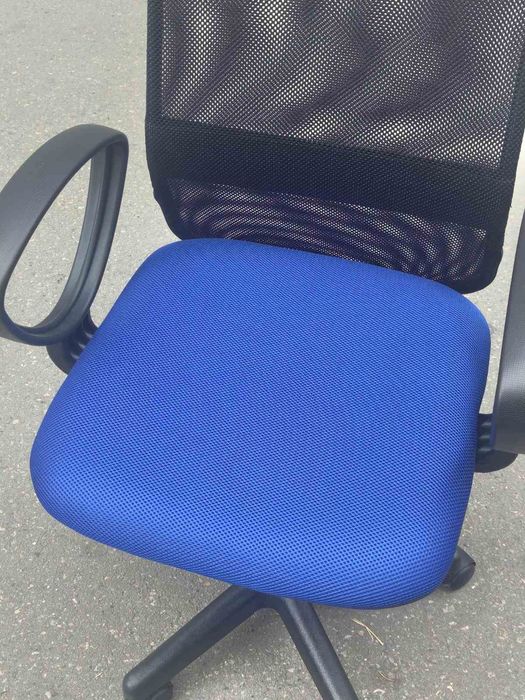 Офис стол чисто нов