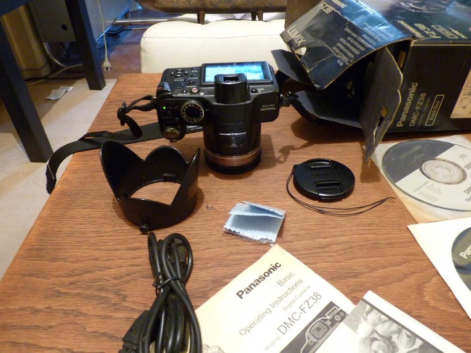 Leica DC VARIO-ELMARIT + Panasonic LUMIX FZ 38 CCD camera