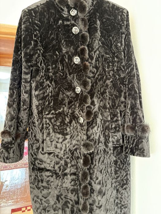 Продам пальто в отличном состоянии