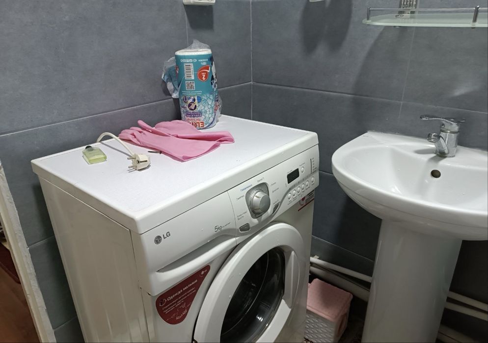 Ттз-2 Продается квартира 2/1/4 балкон 1.5х6 ор-р: Диадора