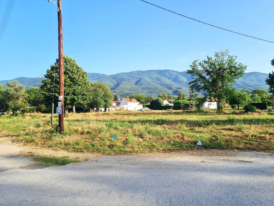 Продава се парцел с площ 4700 м2 в Аспровалта, Гърция