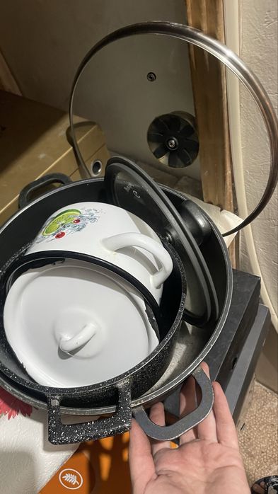 Посуда, мантаварка