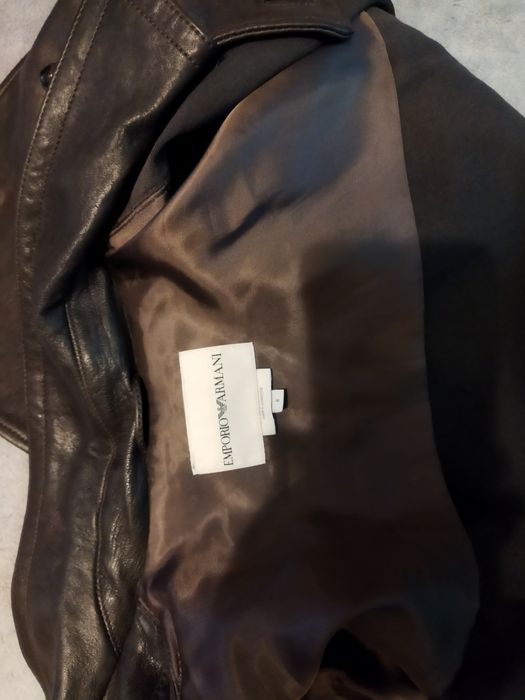 Geacă piele damă,maro, elegantă și practică, bună pentru sezonul de pr