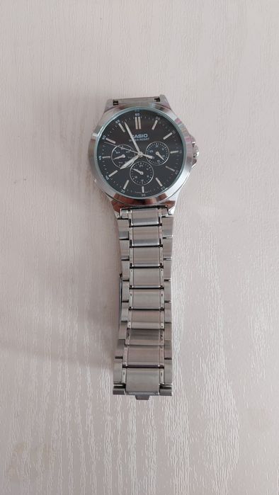 Часы Casio новые