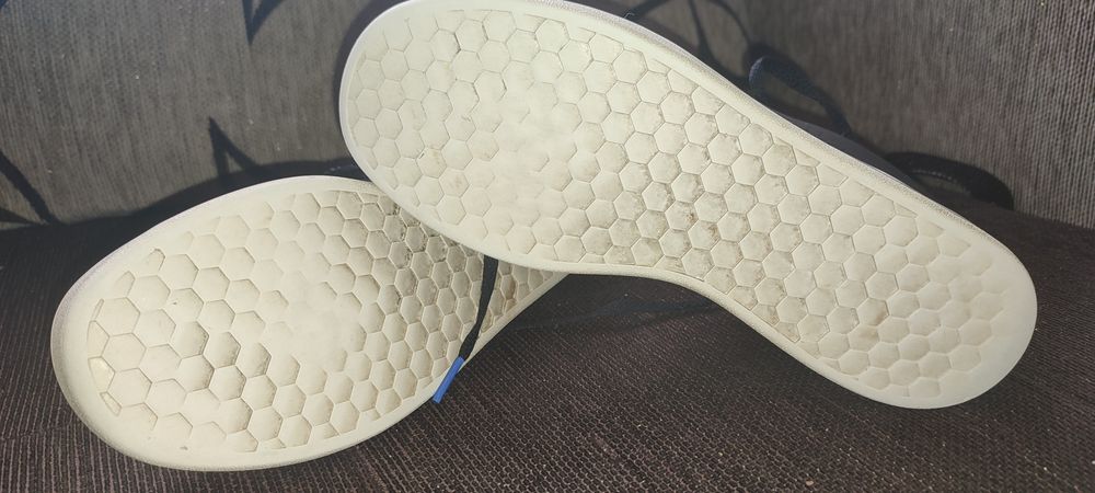 Маратонки 37 номер