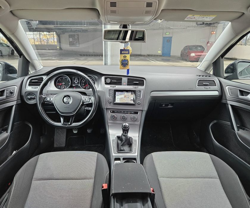 Volkswagen Golf  7 // 2015  // 1.6 Diesel  // 6 Trepte