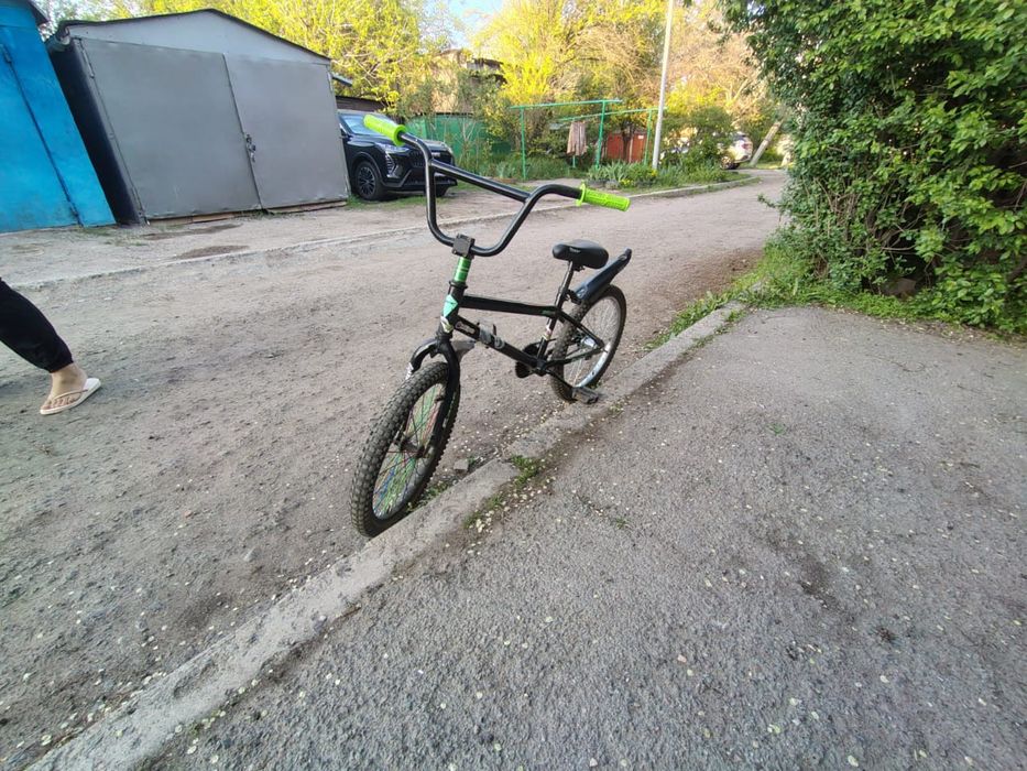 Велосипед BMX детский