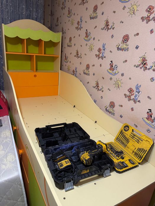 Детская кровать,мебель для девочек