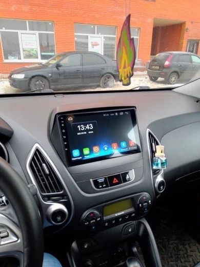 Navigatie dedicata cu Android Hyundai Tucson ix35 /4Gb ~ PROMOȚIE‼️