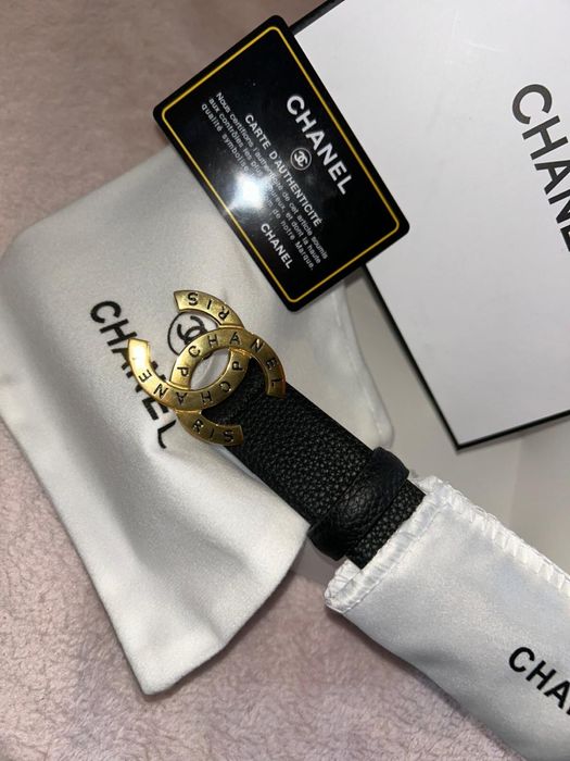 Curea din piele de vanzare chanel