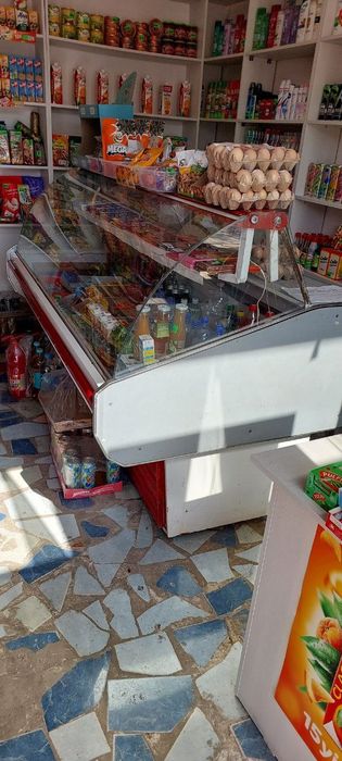 Витрина холодильник