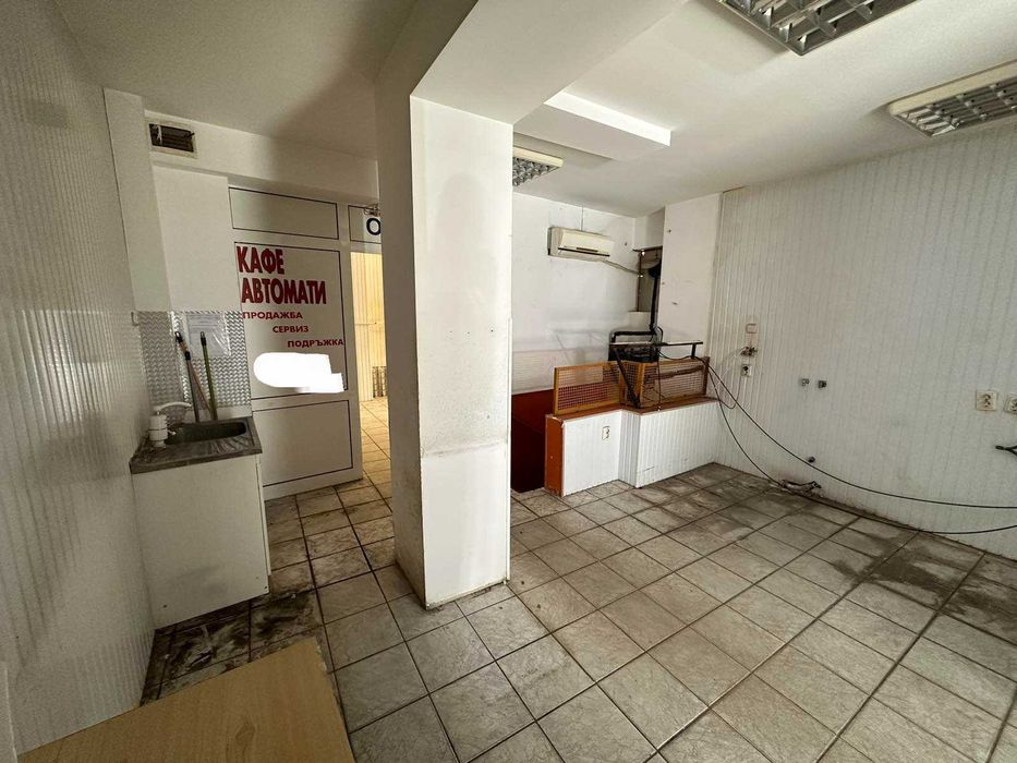 Продава се Магазин в Пловдив, Кършияка - 68 кв.м за 765 €/кв.м - Снимка #4