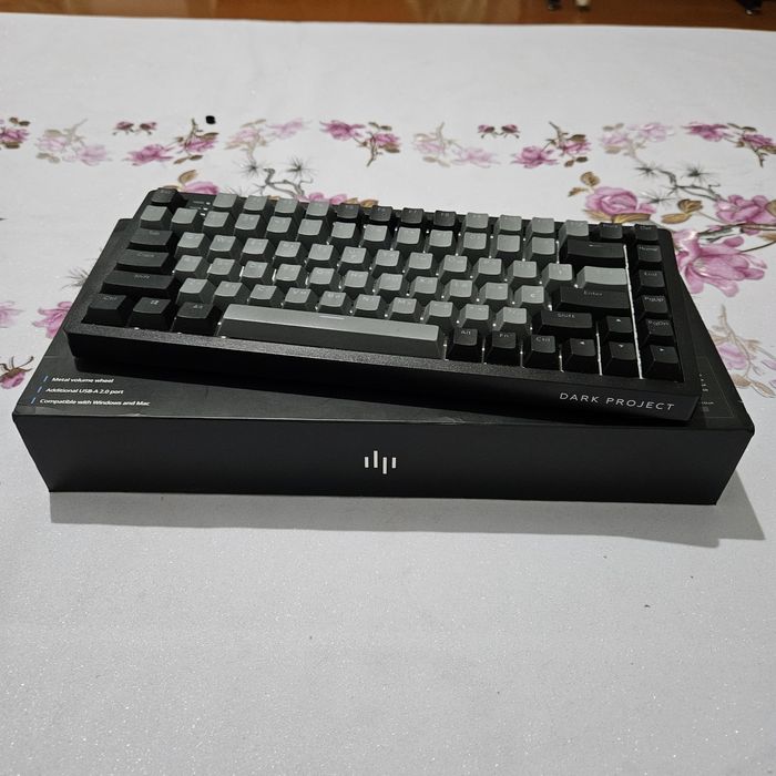 Продаю клавиатуру DARK PROJECT KD83A черн