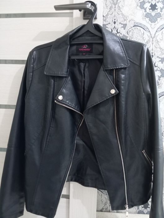 Женская куртка.осень, весна