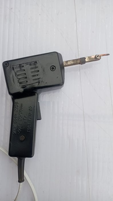 Паяльник, момент 65 вт