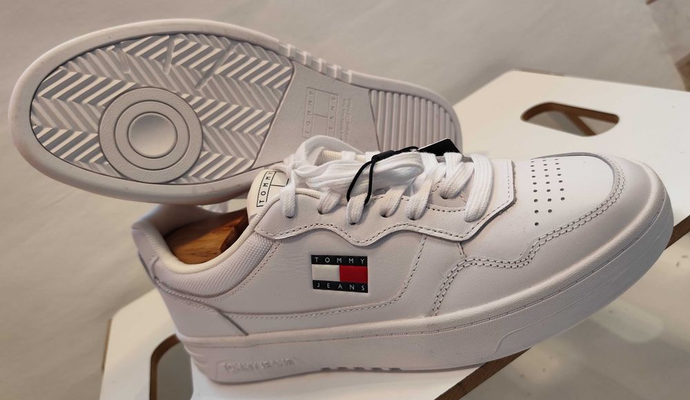 Pantofi sport casual 41 premium Tommy Hilfiger NOI piele naturala moale