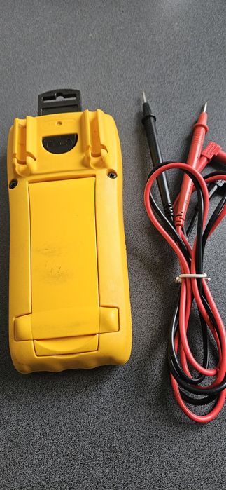 Multimetru  FLUKE 177