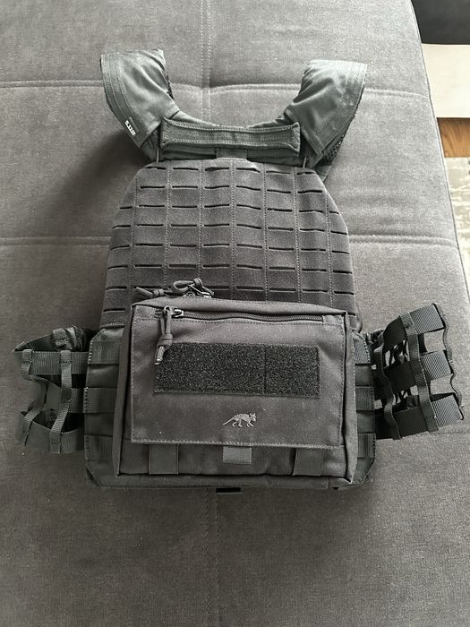 Тактическа екипировка.