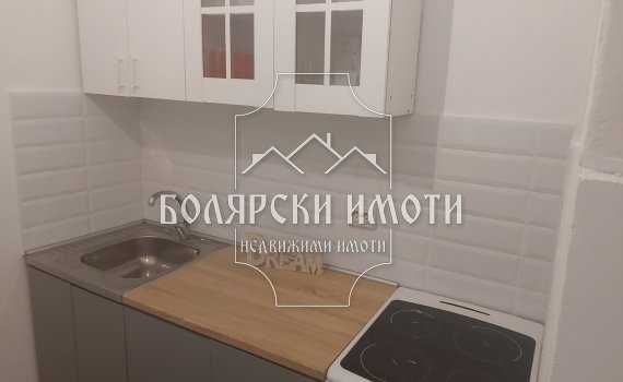 Дава се под наем Офис в Велико Търново, Център - 115 кв.м за 331.5 € - Снимка #7