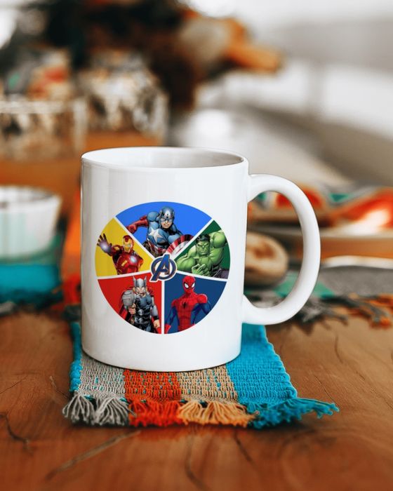 Чаши с култови филми и сериали