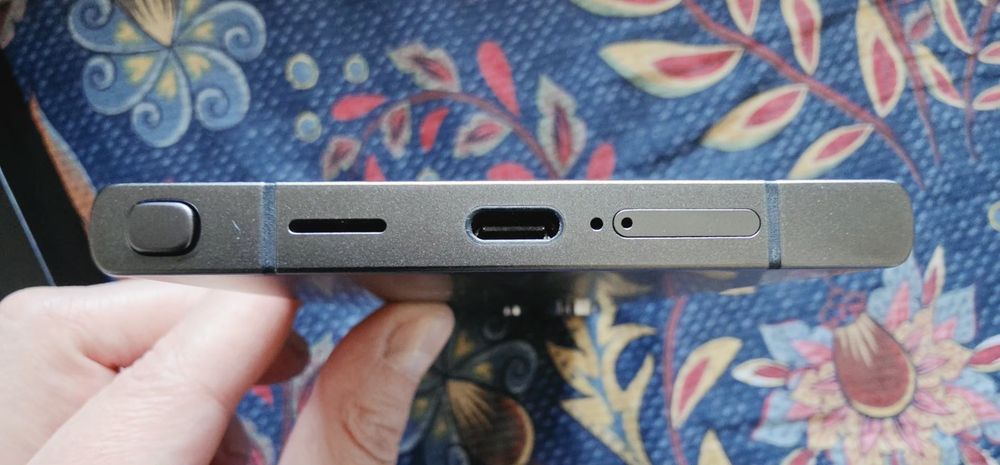 Samsung  S24 Ultra РЕЗЕРВИРАН