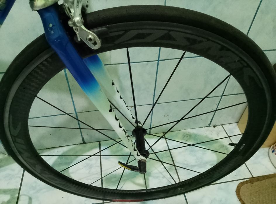 Vând cursiera Colnago Herrings edition extrem de rară