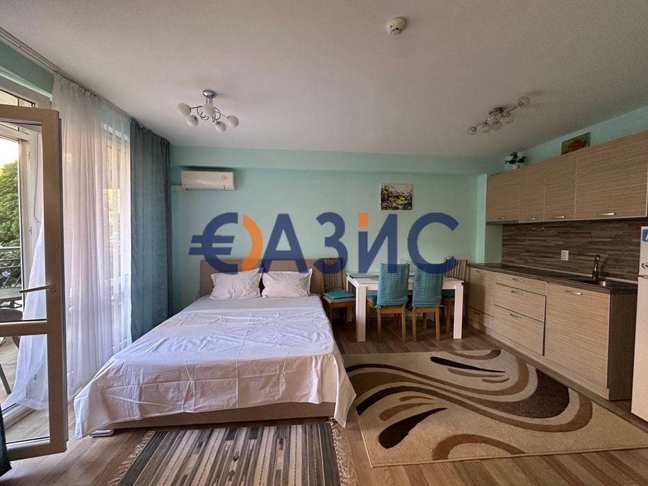 Продава се Едностаен апартамент в Свети Влас - 45 кв.м за 1578 €/кв.м - Снимка #13