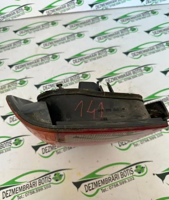 Lampa stop dreapta pe aripa Volkswagen VW Polo 1999 1.0 MT (50 hp)