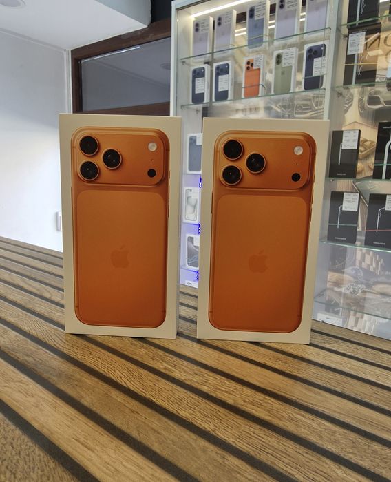 iPhone 17 Pro Max 512GB. SIGILATE !! Orange