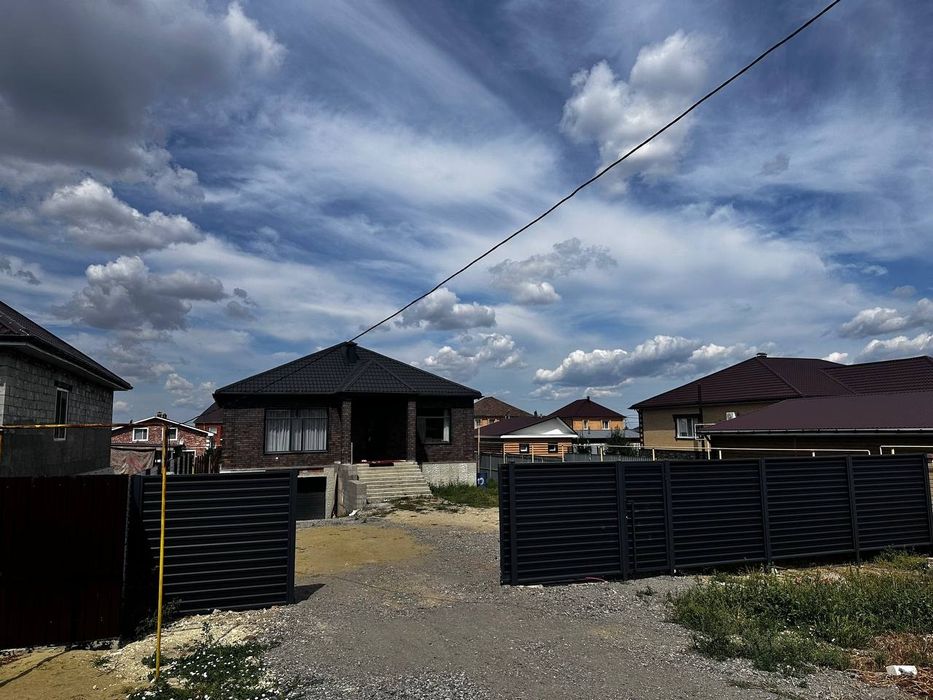 Продам Дом село Заречное
